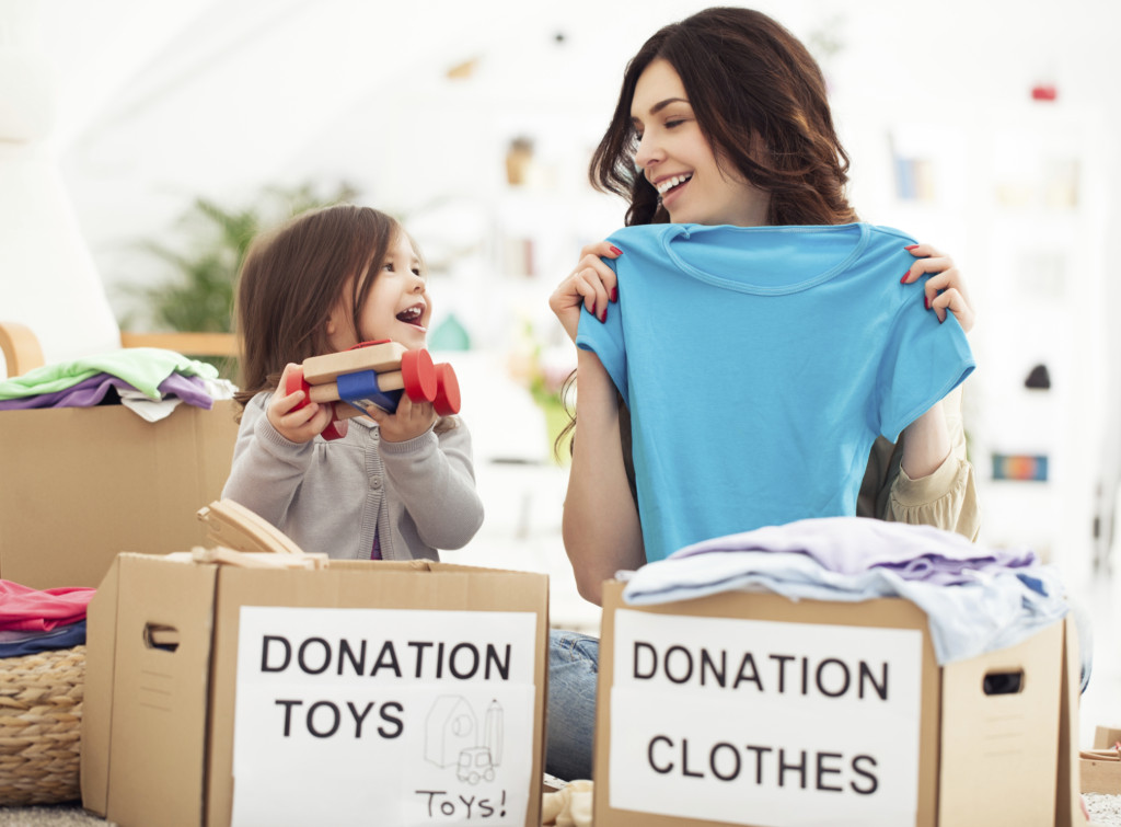 Mother and Daughter Donating